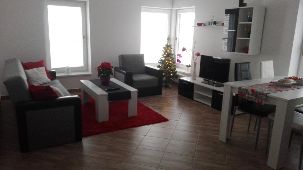 Apartmany Na Rozcesti Lomnice nad Popelkou Exterior foto