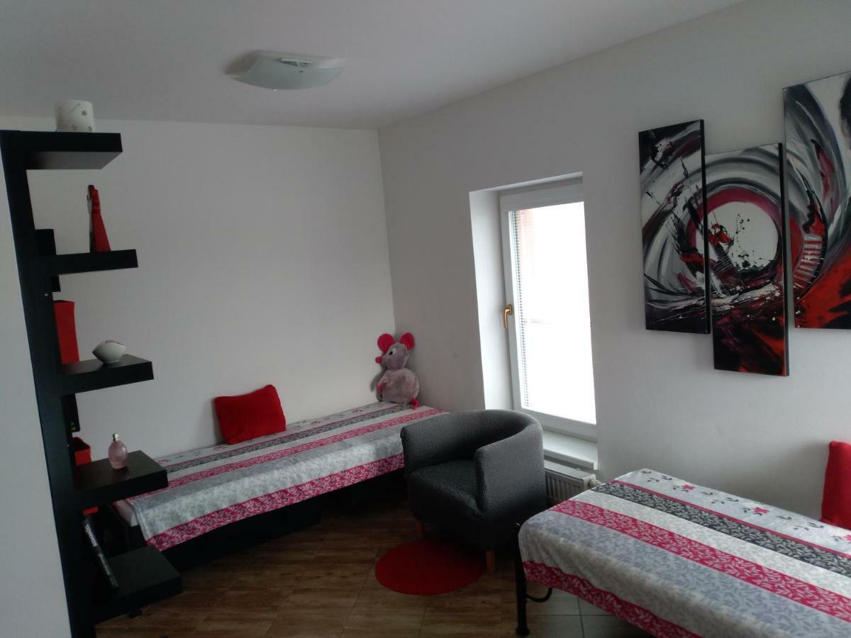 Apartmany Na Rozcesti Lomnice nad Popelkou Exterior foto
