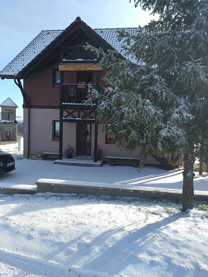 Apartmany Na Rozcesti Lomnice nad Popelkou Exterior foto